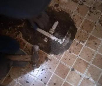 北安卫生间漏水维修公司为您分享下卫生间渗水如何处理及注意事项